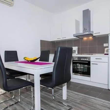 Apartman Roza- Two-bedroom