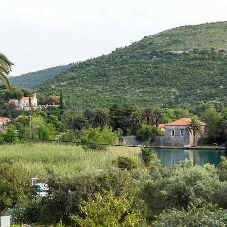 Roza- Two-bedroom