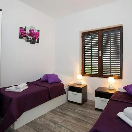 Apartman Roza- Two-bedroom