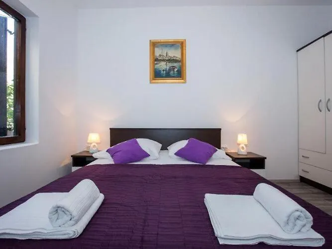 Roza- Two-bedroom Appartamento *